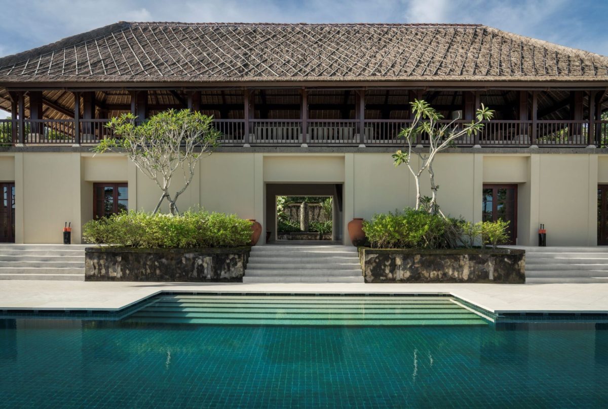 De-Stress & Relax at REVIVO Bali