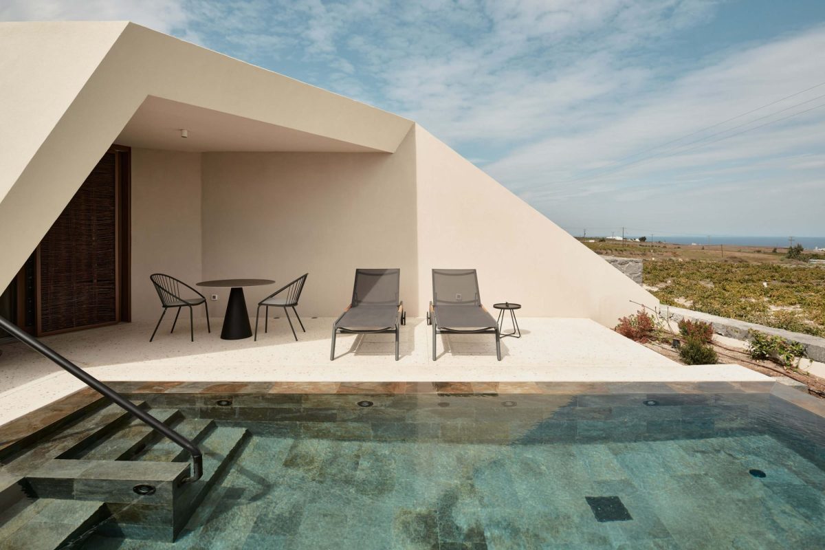 NOŪS Santorini - Image 10